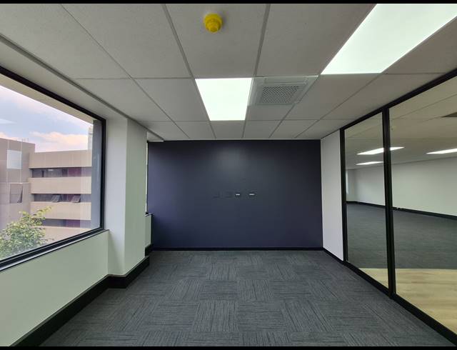 230M² OFFICE TO LET IN SANDOWN